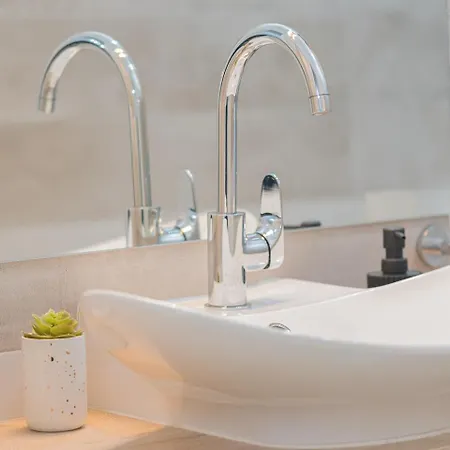 Storia & Mare - Free Parking - Castello Carlo V Appartement