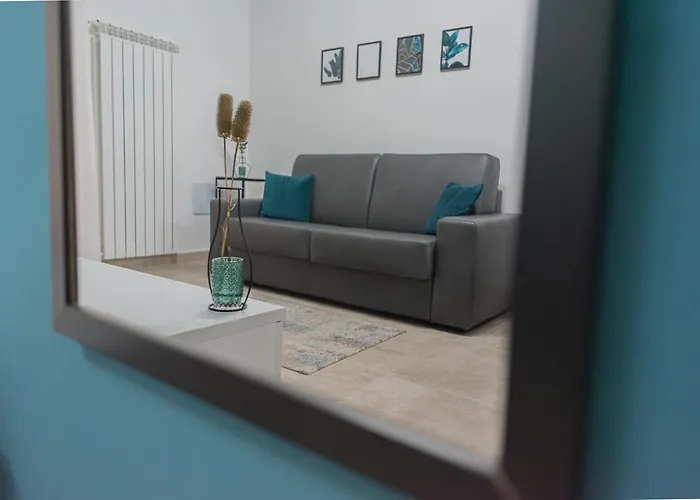 Storia & Mare - Free Parking - Castello Carlo V *