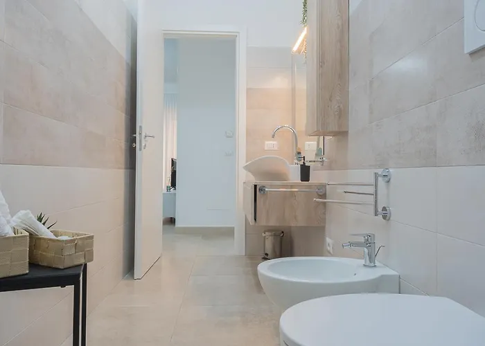 Apartamento Storia & Mare - Free Parking - Castello Carlo V