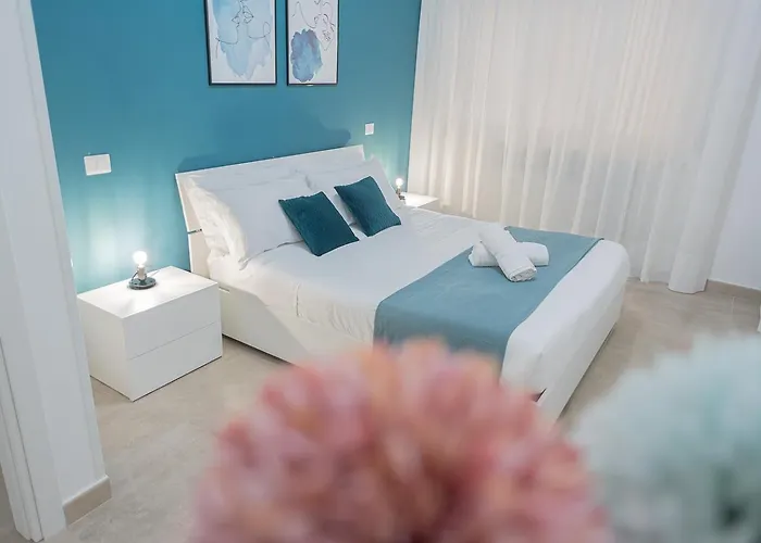 Apartamento Storia & Mare - Free Parking - Castello Carlo V *